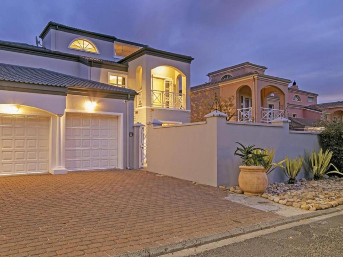 Villa De La Mer Hout Bay Beachfront Kapstadt Exterior foto